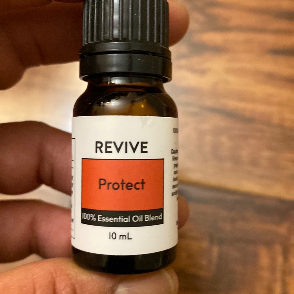 New revive protect essential oil blend